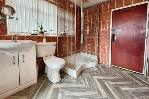 Downstairs bathroom