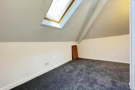 Bedroom Seven