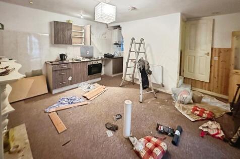 Open Plan Lounge/Kitchen