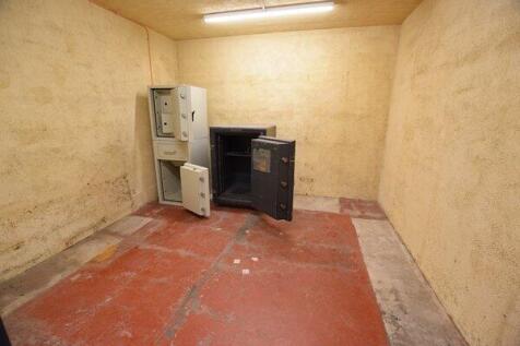 lower ground floor room 3
