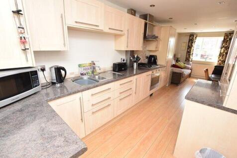 open plan kitchen/diner