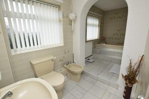 bath and shower room