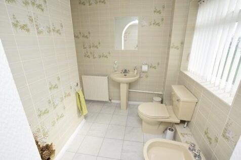 bath and shower room