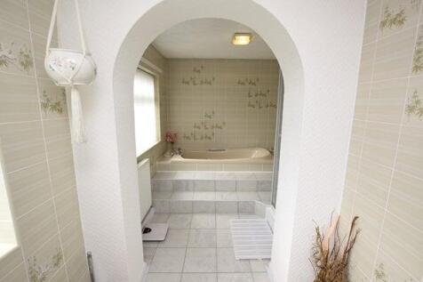 bath and shower room