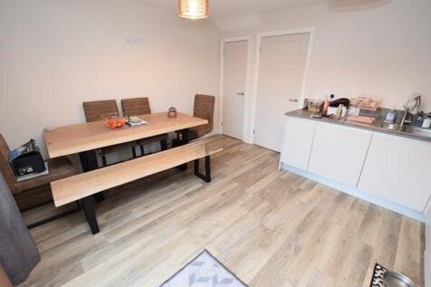 open plan kitchen/diner