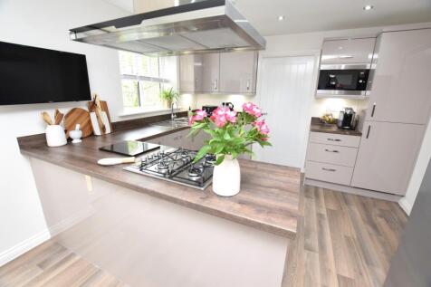 open plan kitchen/diner