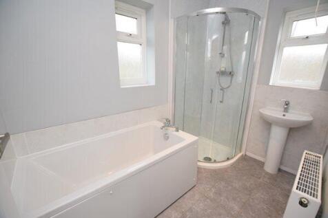 bath &amp; shower room