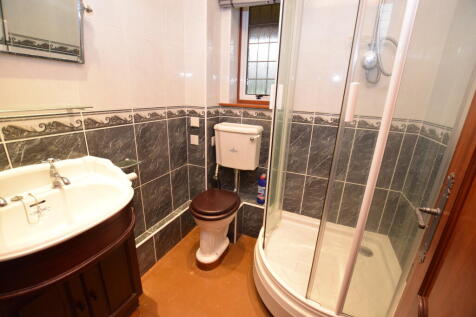 ground floor shower room