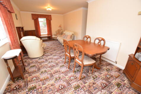 lounge &amp; dining room