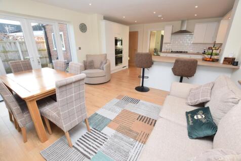 kitchen &amp; family room