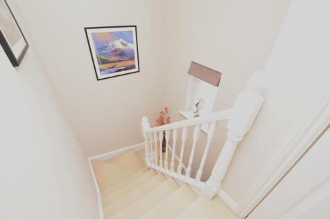 stairway to 2nd floor