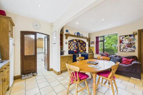 breakfast/kitchen