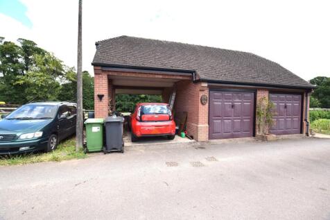 garage and carport