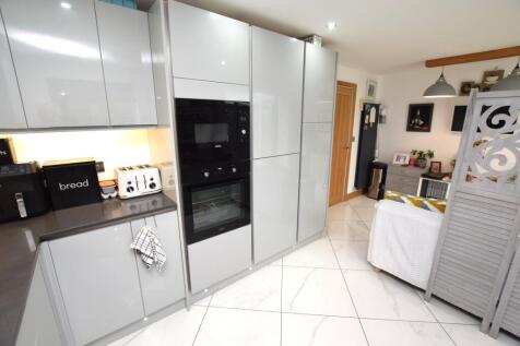breakfast/kitchen