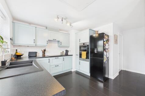 kitchen &amp; breakfast room
