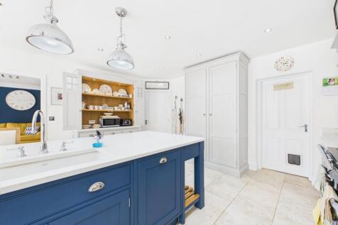 breakfast/kitchen
