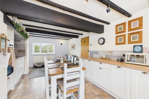 dining/kitchen/family room