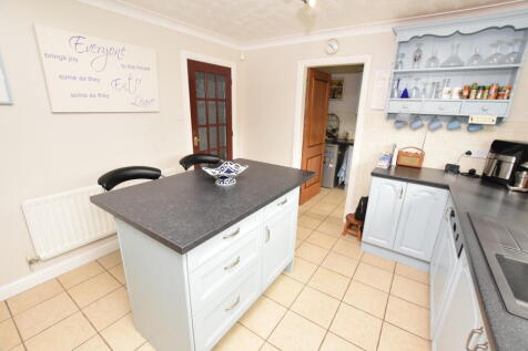 breakfast/kitchen