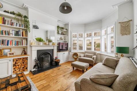 38 Graham Avenue-3.jpg