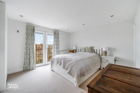 33 Green Avenue-14.jpg