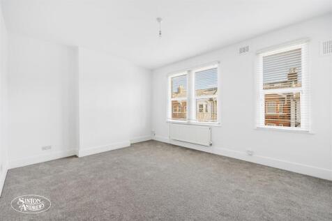 FFF - 14 Whitestile Road-10.jpg