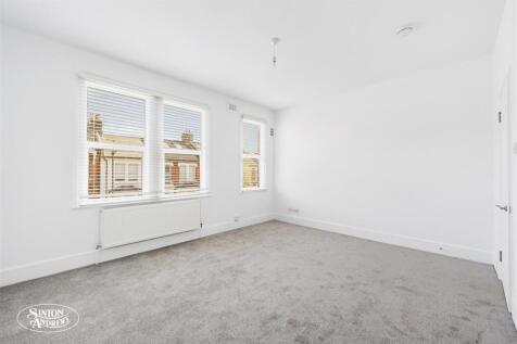 FFF - 14 Whitestile Road-9.jpg