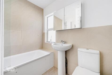 FFF - 14 Whitestile Road-13.jpg