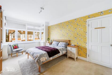 22 Woodstock Avenue-10.jpg