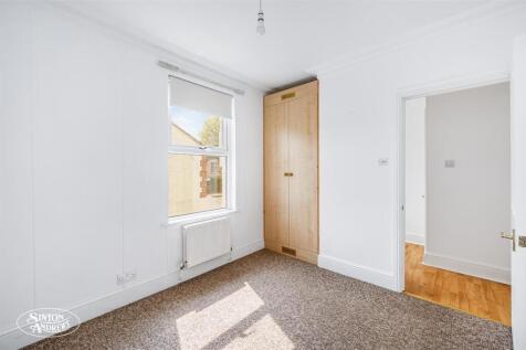 Flat 3, 2a Leyborne Avenue-10.jpg