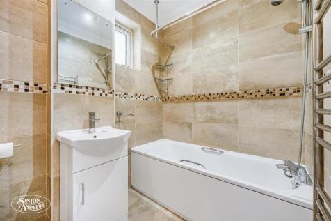 Flat 3, 2a Leyborne Avenue-11.jpg