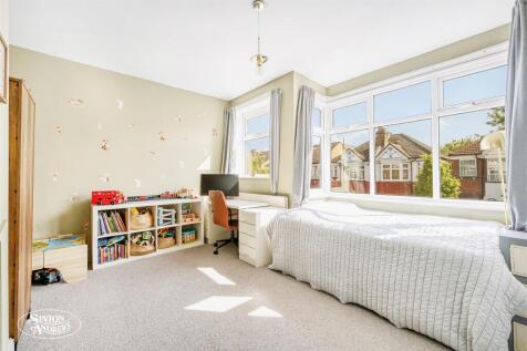 18 Sydney road-11.jpg