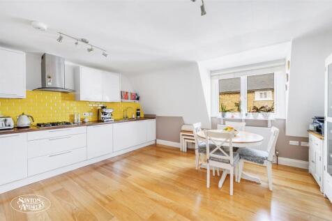 Flat 5  Harrington Court-5.jpg