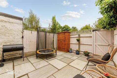 46 Ridley Avenue-9.jpg