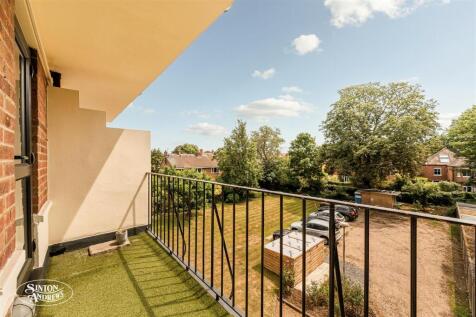 15 Kemsley Court-6.jpg