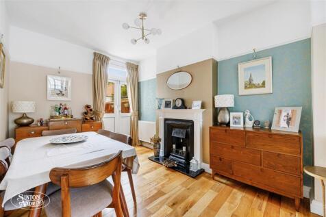 2 Clitherow Road-5.jpg