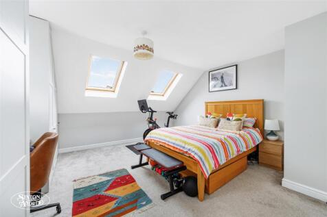 2 Clitherow Road-15.jpg