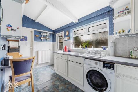 April Cottage, Walmer Gardens-7.jpg