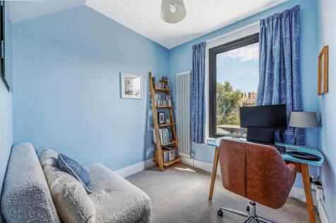 23 Cranmer Avenue-16.jpg