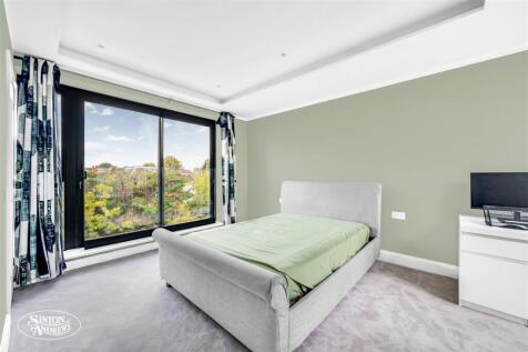 20 Graham Avenue-6.jpg