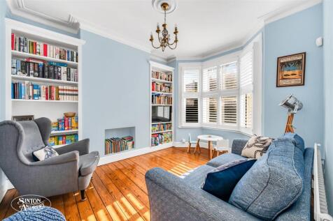 54 Green Avenue-3.jpg