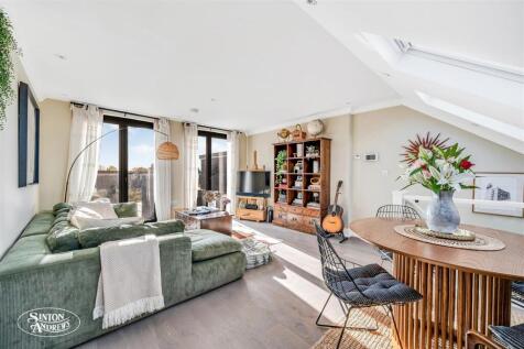 90a Darwin Road-2.jpg