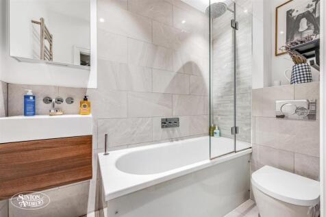 90a Darwin Road-10.jpg