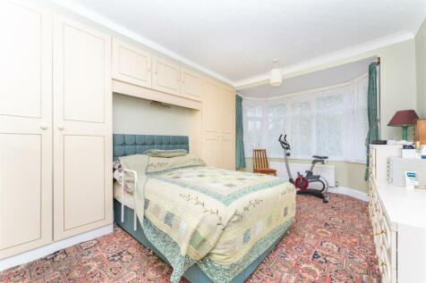 second bedrom 1.jpg