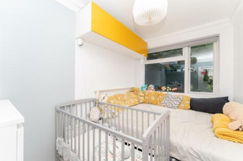 106 Rosebank Bed 2.jpg