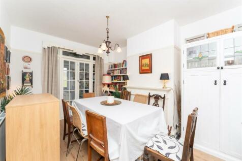 dining room.jpg