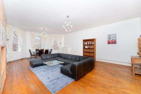 69 Osterley Recp.jpg