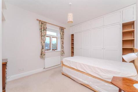 58 St Margarets Bed 2.jpg