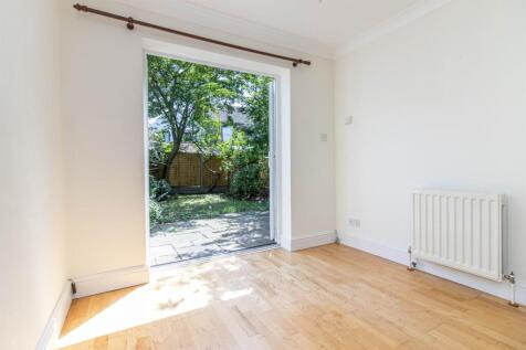 french doors to garden.jpg