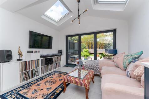 54 Rosebank recp 2a.jpg