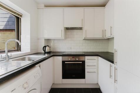10 Kipling Kitchen.jpg